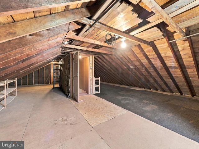 208 E SUNSET AVE, Williamsport, MD 21795