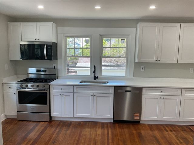 4196 Post Road, Warwick, RI 02818