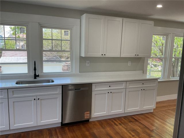 4196 Post Road, Warwick, RI 02818