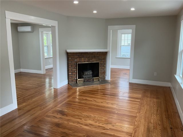 4196 Post Road, Warwick, RI 02818