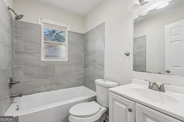 57 Macon Place SE, Atlanta, GA 30354