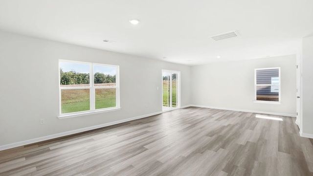 622 Starbeam Court, Spartanburg, SC 29303