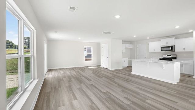 622 Starbeam Court, Spartanburg, SC 29303