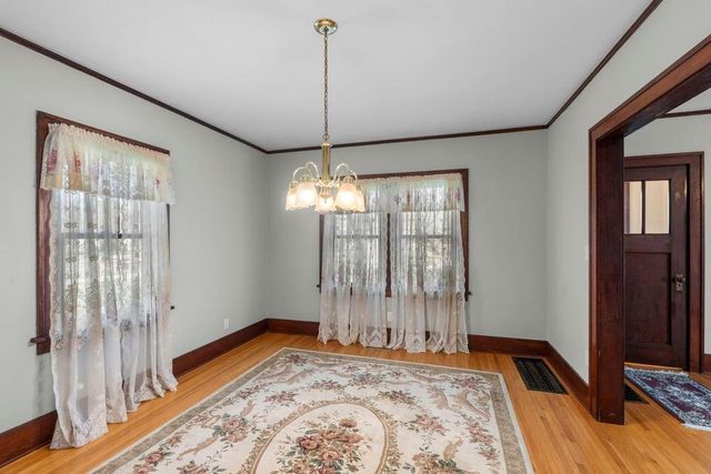 721 6th Street W, Hastings, MN 55033