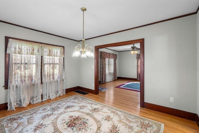 721 6th Street W, Hastings, MN 55033