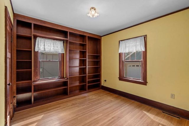 721 6th Street W, Hastings, MN 55033