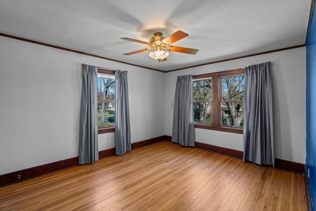 721 6th Street W, Hastings, MN 55033