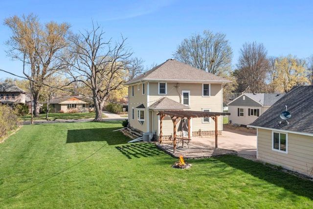 721 6th Street W, Hastings, MN 55033