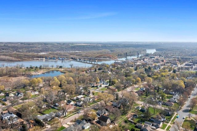 721 6th Street W, Hastings, MN 55033