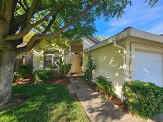2945 Sierra Mills Ln, Sacramento, CA 95864