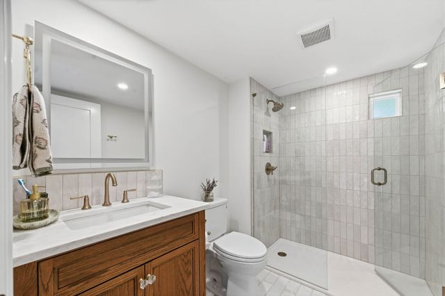146 N Battin St, Wichita, KS 67208