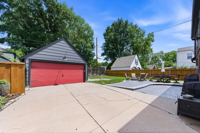 146 N Battin St, Wichita, KS 67208