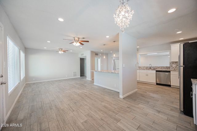 1808 W THOMAS Road, Phoenix, AZ 85015