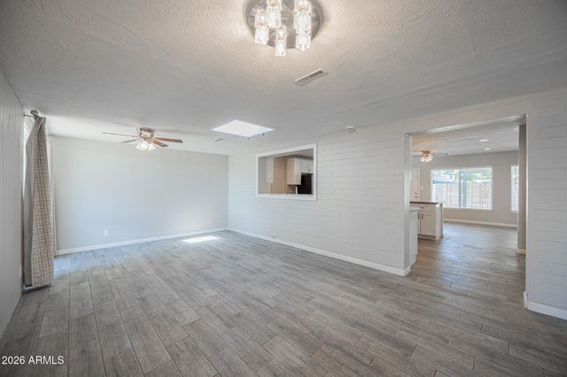 1808 W THOMAS Road, Phoenix, AZ 85015