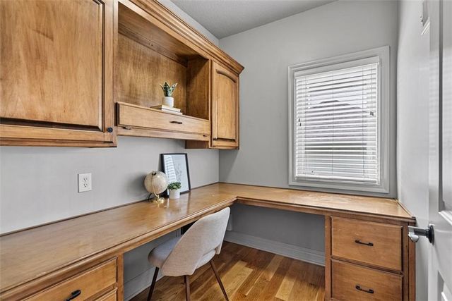 16200 Bluejacket Street, Overland Park, KS 66221