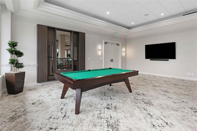 3801 NE 207th St 704, Aventura, FL 33180