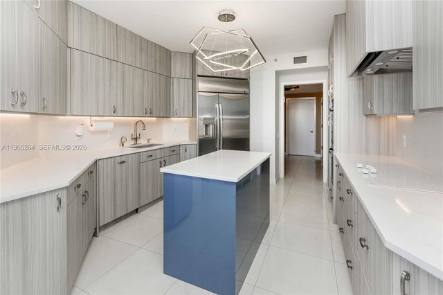 3801 NE 207th St 704, Aventura, FL 33180