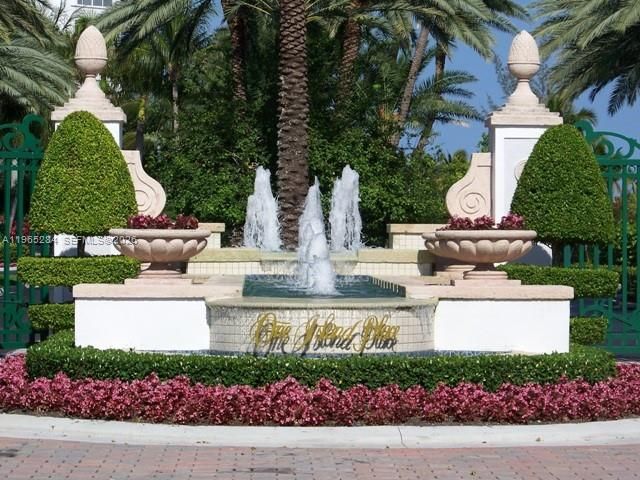 3801 NE 207th St 704, Aventura, FL 33180