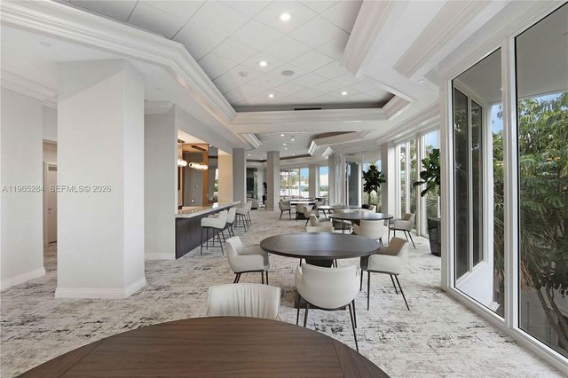 3801 NE 207th St 704, Aventura, FL 33180