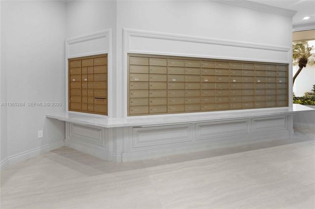 3801 NE 207th St 704, Aventura, FL 33180