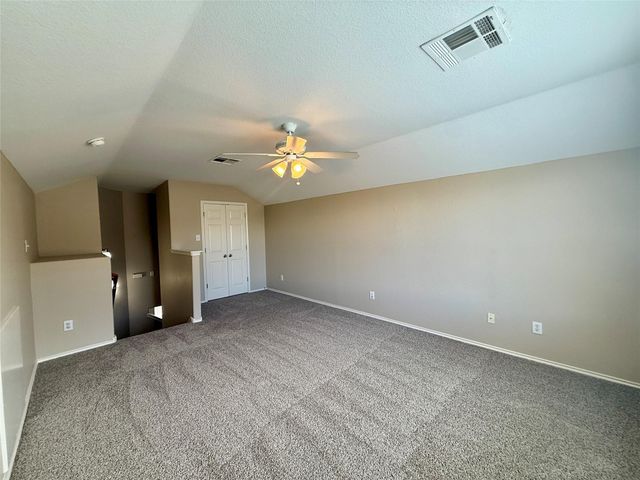 102 Williamson CV, Elgin, TX 78621
