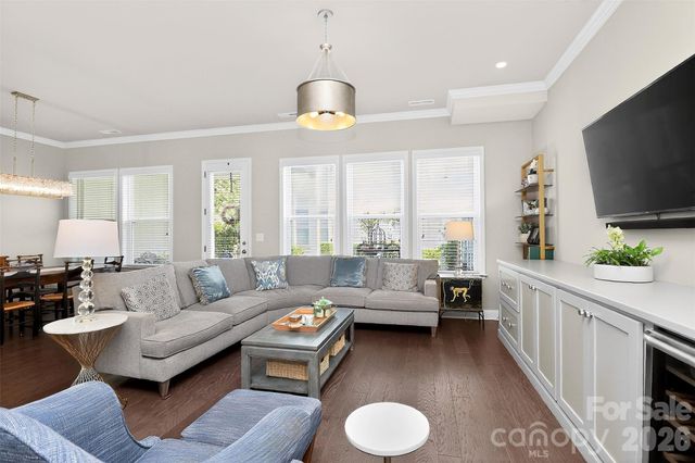 9106 Catherine Woods Place, Charlotte, NC 28277