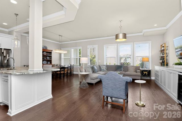 9106 Catherine Woods Place, Charlotte, NC 28277