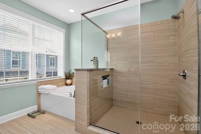 9106 Catherine Woods Place, Charlotte, NC 28277