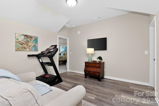 9106 Catherine Woods Place, Charlotte, NC 28277