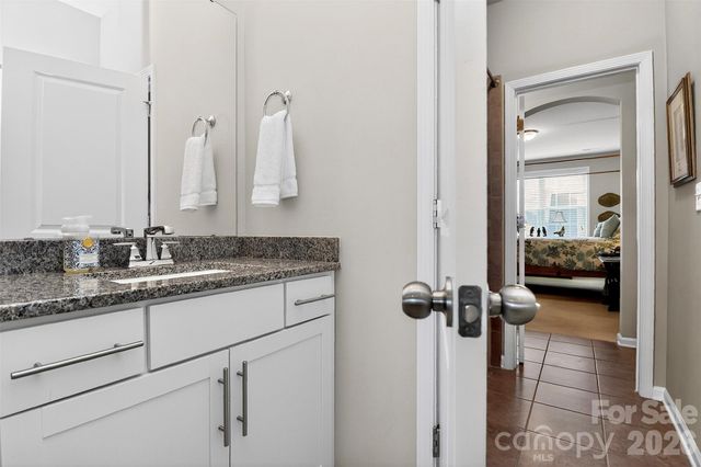 9106 Catherine Woods Place, Charlotte, NC 28277