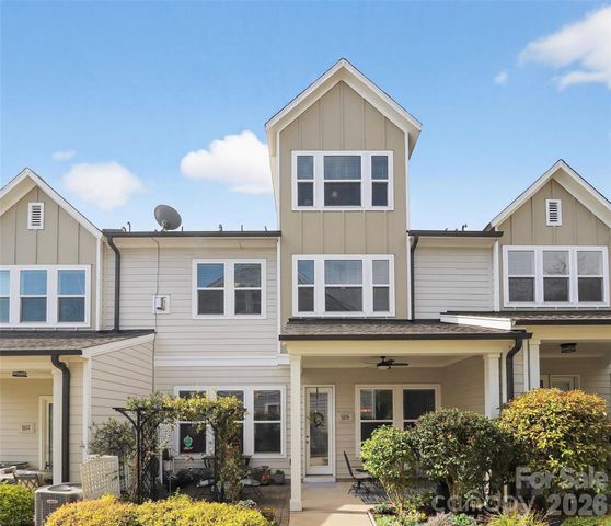 9106 Catherine Woods Place, Charlotte, NC 28277