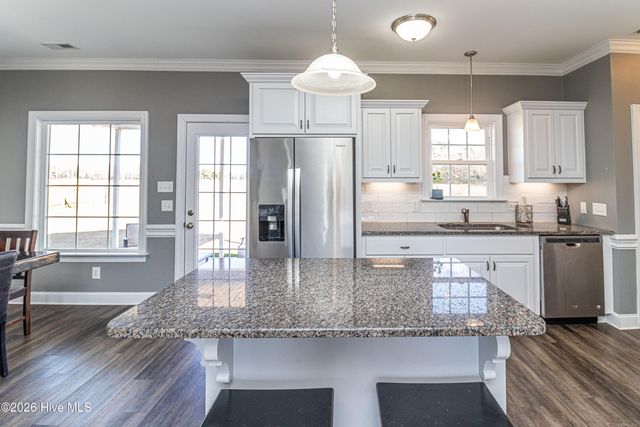 302 N Landing Drive, Goldsboro, NC 27534