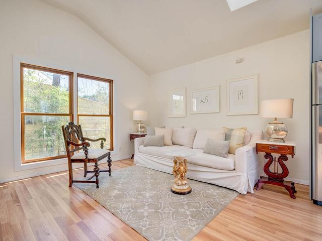 1607 Woodlawn BLVD Guest, Austin, TX 78703