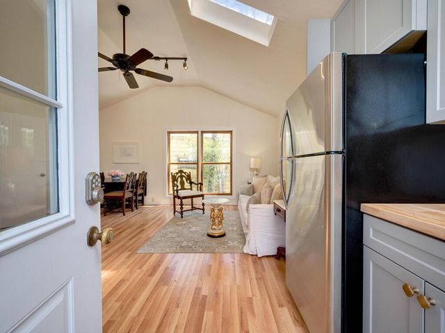 1607 Woodlawn BLVD Guest, Austin, TX 78703
