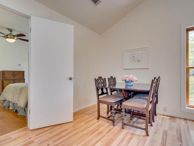 1607 Woodlawn BLVD Guest, Austin, TX 78703