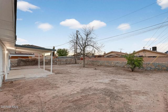 10105 SAIGON Drive, El Paso, TX 79925