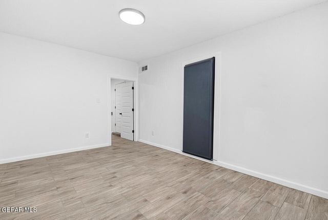 10105 SAIGON Drive, El Paso, TX 79925