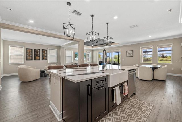 4618 SWEET RETREAT RUN, Lakewood Ranch, FL 34211