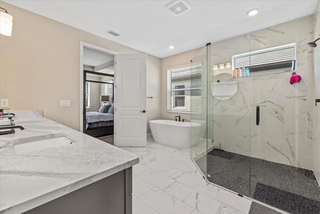 4618 SWEET RETREAT RUN, Lakewood Ranch, FL 34211