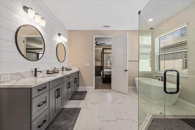 4618 SWEET RETREAT RUN, Lakewood Ranch, FL 34211