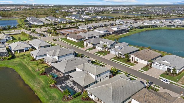 4618 SWEET RETREAT RUN, Lakewood Ranch, FL 34211