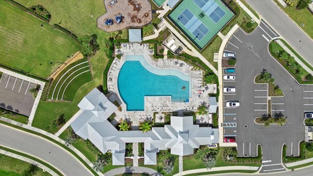 4618 SWEET RETREAT RUN, Lakewood Ranch, FL 34211