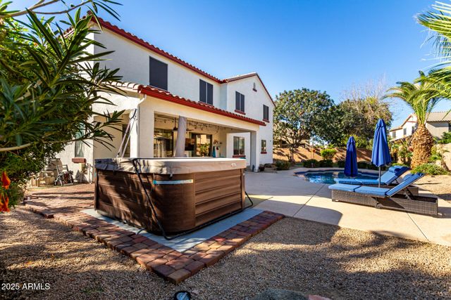 6233 S ROCHESTER Drive, Gilbert, AZ 85298