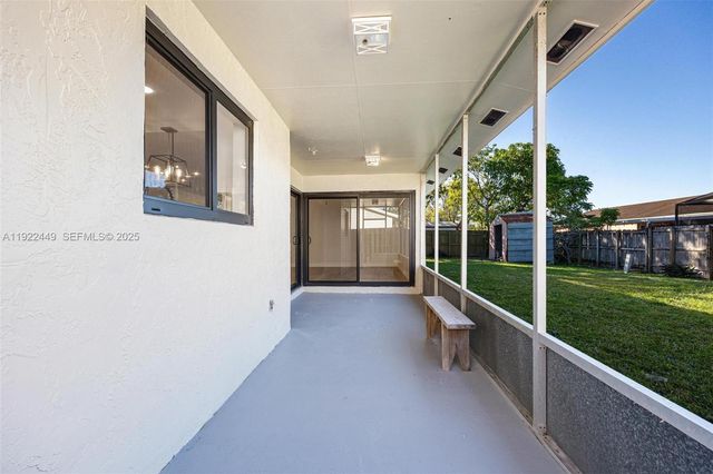 25720 SW 133rd Ave, Homestead, FL 33032