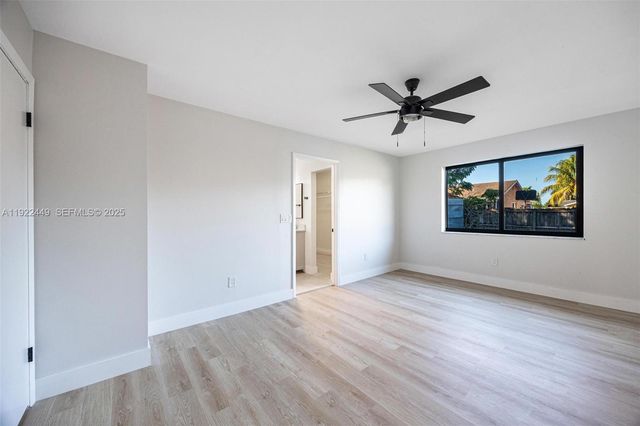 25720 SW 133rd Ave, Homestead, FL 33032