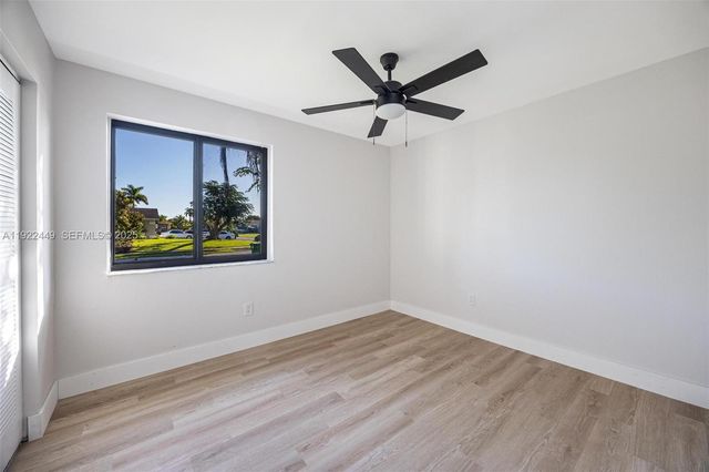 25720 SW 133rd Ave, Homestead, FL 33032