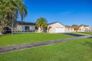 25720 SW 133rd Ave, Homestead, FL 33032