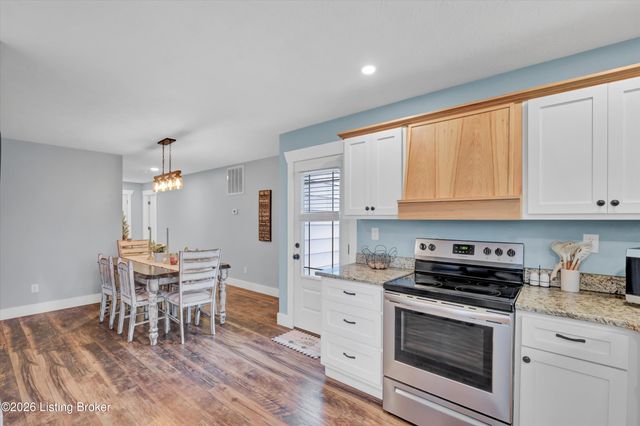 2974 Bacon Creek Rd, Elizabethtown, KY 42701