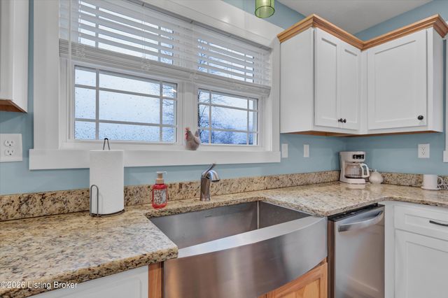 2974 Bacon Creek Rd, Elizabethtown, KY 42701