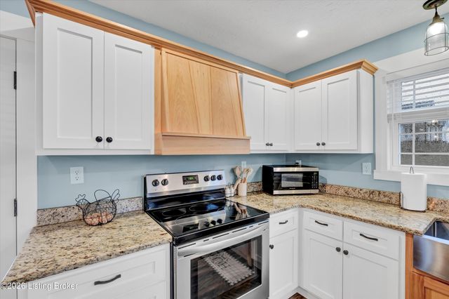 2974 Bacon Creek Rd, Elizabethtown, KY 42701